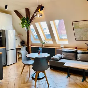 Attic Studio Jezyce Apartment